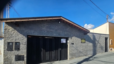 ÓTIMA RESIDÊNCIA Á VENDA - NO ALVORADA