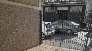EXCELENTE CASA PARA LOCAÇÃO MORADIA OU CONSULTÓRIOS COMERCIAIS- CENTRO