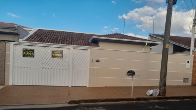 EXCELENTE CASA PARA LOCAÇÃO - JARDIM CHICO PISCINA
