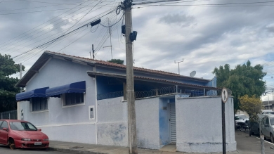 CASA À VENDA - VILA LAMBARI 