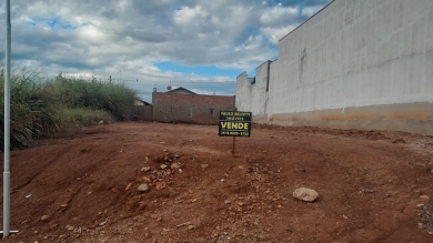 TERRENO À VENDA - PORTAL DA CIDADE