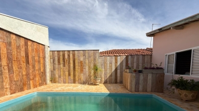 OPORTUNIDADE EXCELENTE CASA PARA LOCAÇÃO - JARDIM SANTA MARIA