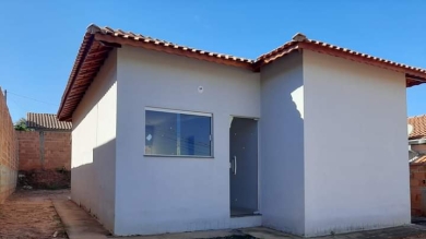 CASA PARA VENDA - CARLITO QUILICI