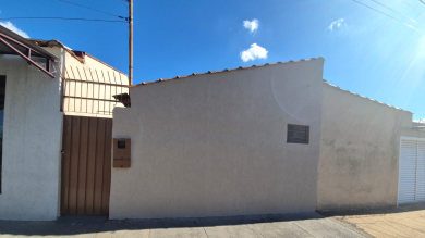 CASA PARA LOCAÇÃO - CECAP