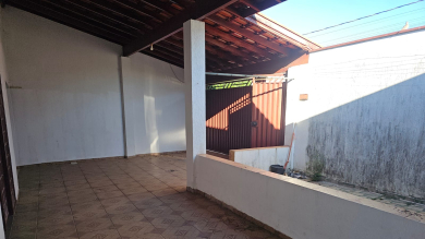 CASA PARA VENDA - NENÊ PEREIRA LIMA