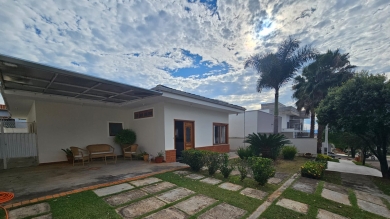 CASA PARA LOCAÇÃO - BAIRRO JARDIM DAS PAINEIRAS