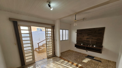 CASA PARA LOCAÇÃO - JARDIM SÃO FRANCISCO - MOCOQUINHA