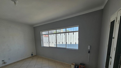 CASA PARA LOCAÇÃO - 