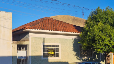 CASA PARA VENDA - VILA LAMBARI