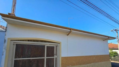 CASA PARA LOCAÇÃO - CENTRO